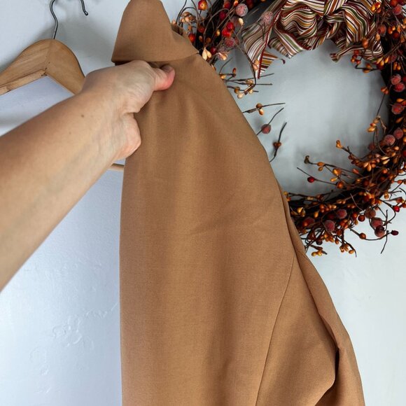 Calvin Klein Womens Infinite Stretch One Button Blazer Sz 14P in Tan - Picture 10 of 10